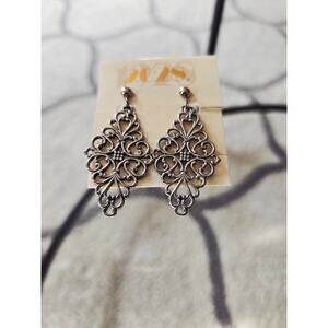 🎅 Pick 3 For $15 2028 Silver Scroll Clip On Earrings Nee